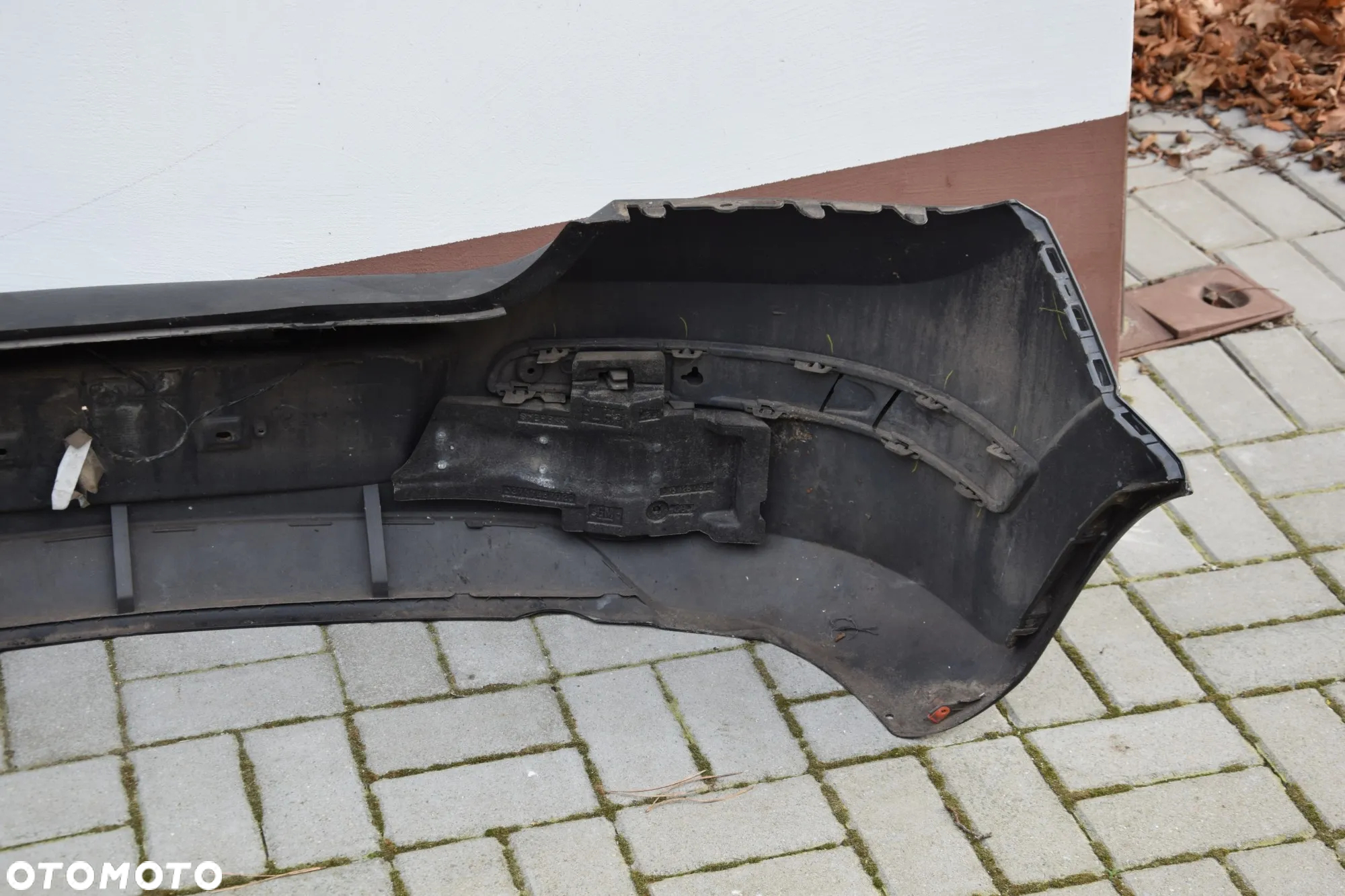 Opel Astra H 5D Hatchback Zderzak tył tylny czarny Z20R ładny WYSYŁKA - 9