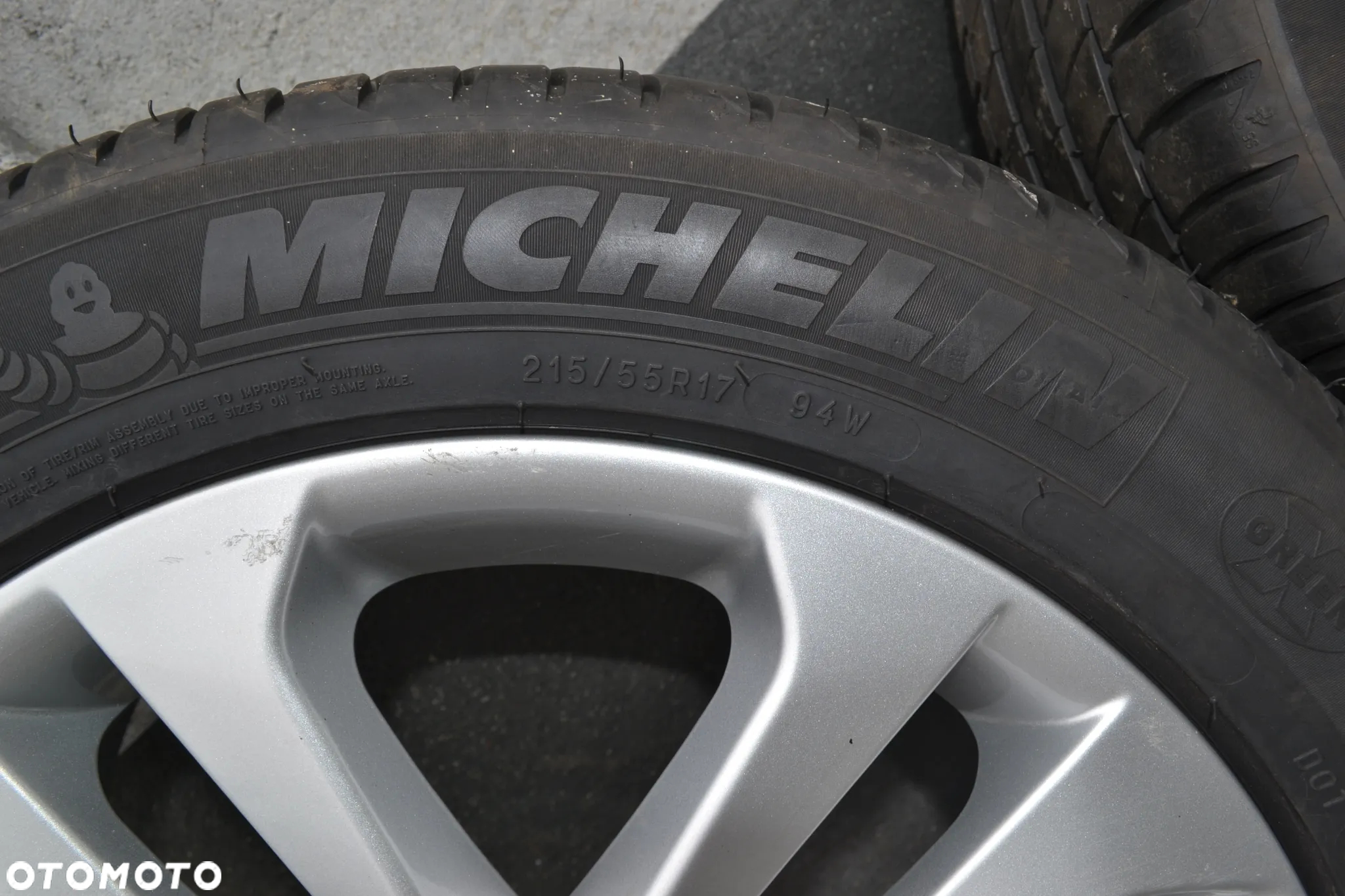 NISSAN JUKE LEAF QASHQAI TIDA ALUFELGI FELGI ALUMINIOWE 7x17 ET47 5x114.3 - 6