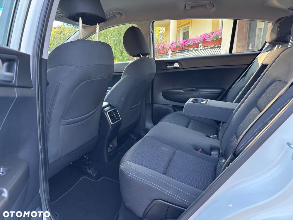 Kia Sportage 1.7 CRDI 2WD ISG Attract - 26