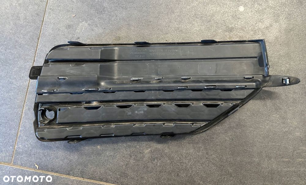 volvo xc90 ii 2015- lewa kratka atrapa zderzaka przód 31383441 - 6