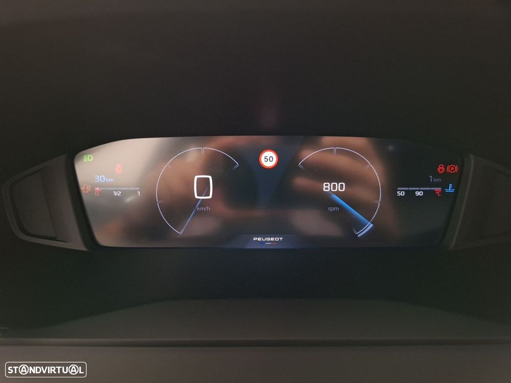 Peugeot 2008 1.2 PureTech Allure - 14