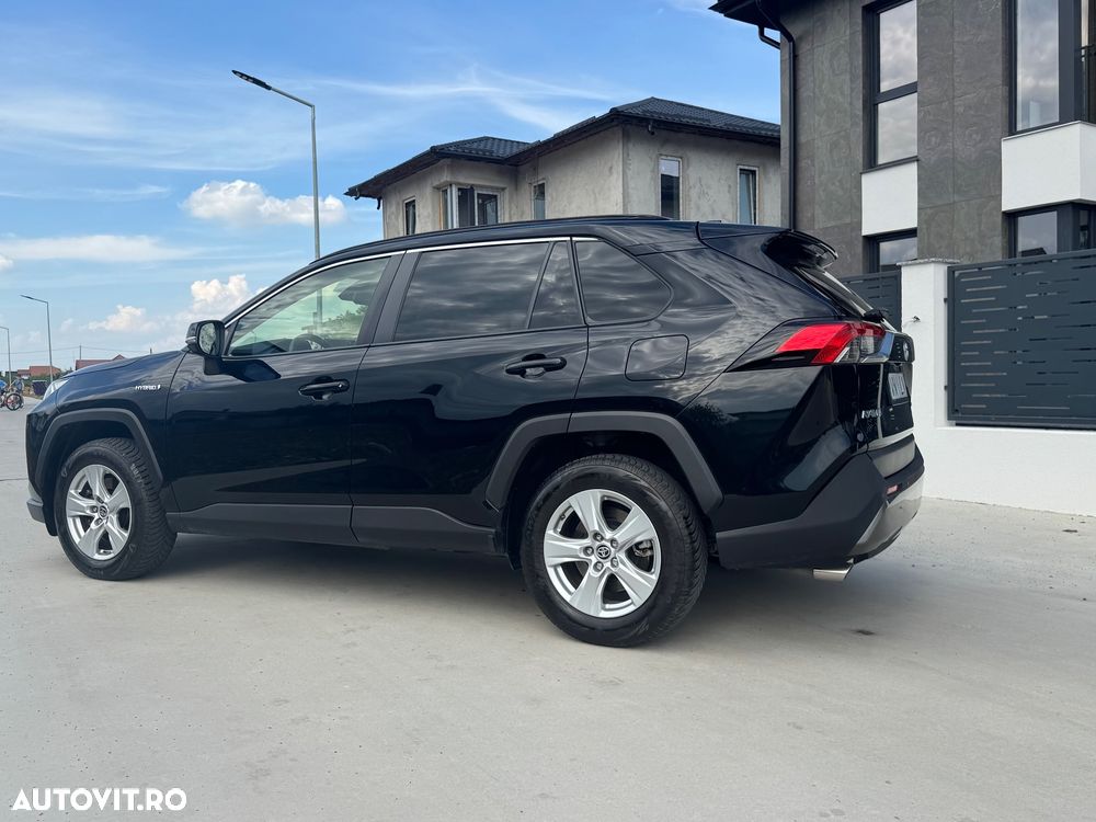 Toyota RAV4 - 17