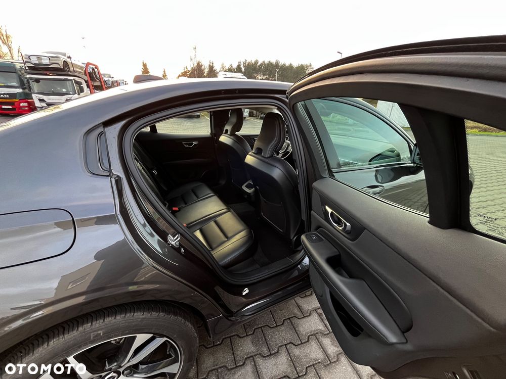 Volvo S60 - 5