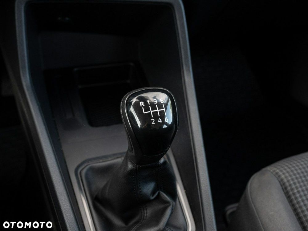 Volkswagen Caddy - 16
