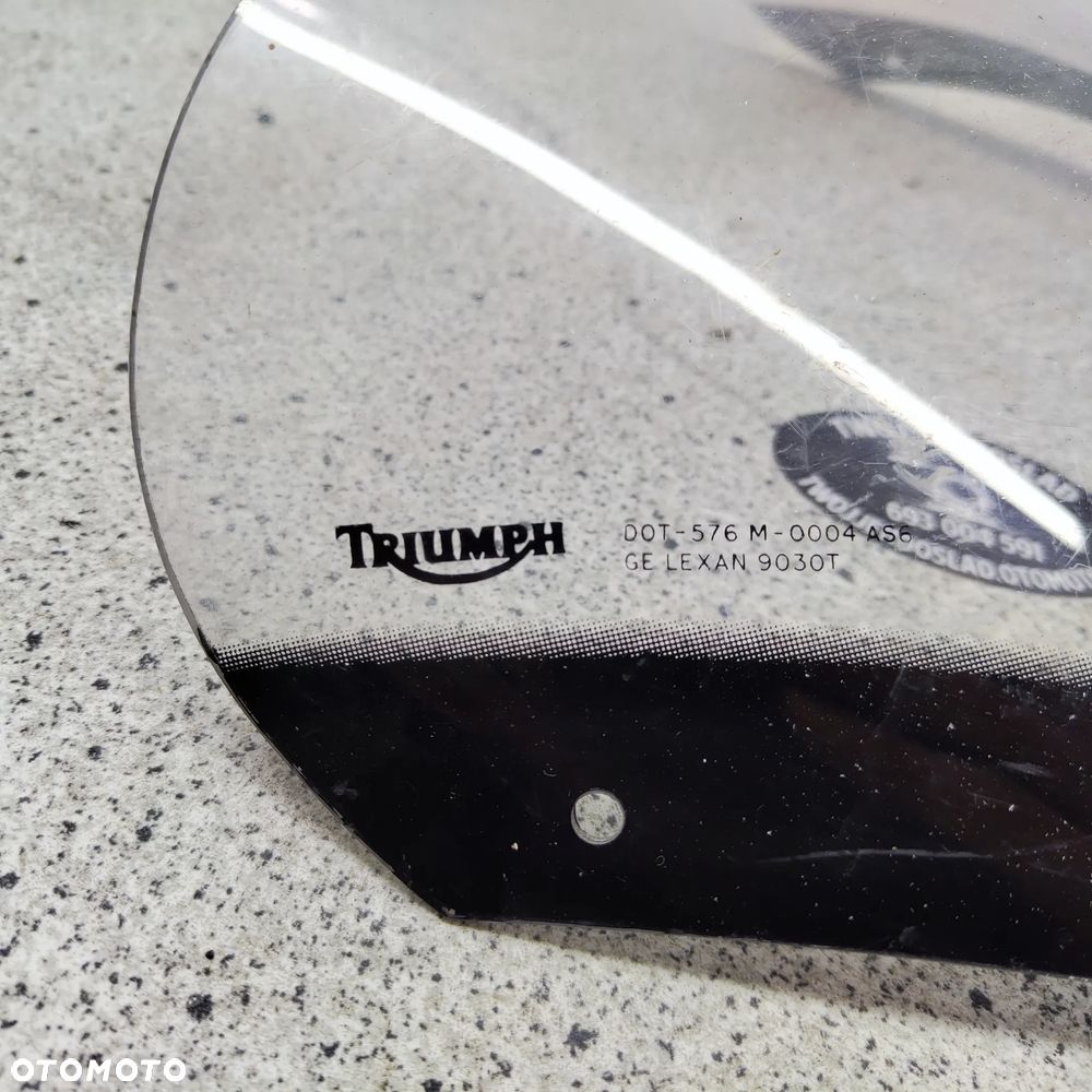 Szyba, szybka, owiewka przód Triumph Sprint 900 - 17