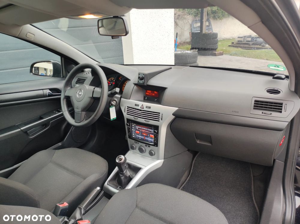Opel Astra 1.4 GL - 8