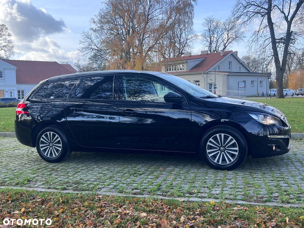 Peugeot 308 1.6 BlueHDi Business Line S&S - 11