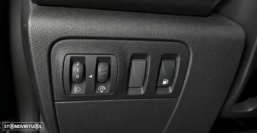 Renault Mégane Sport Tourer E-TECH Plug-in 160 INTENS - 12