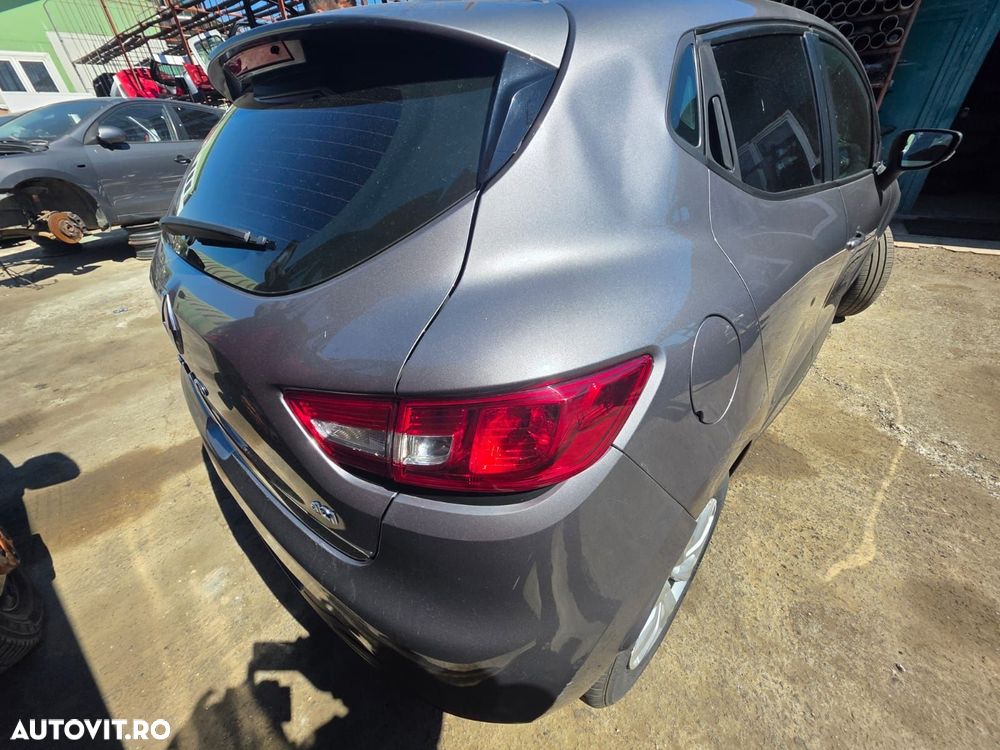 Dezmembram  Renault Clio 4 2018 1.5dci Euro 6 - 8