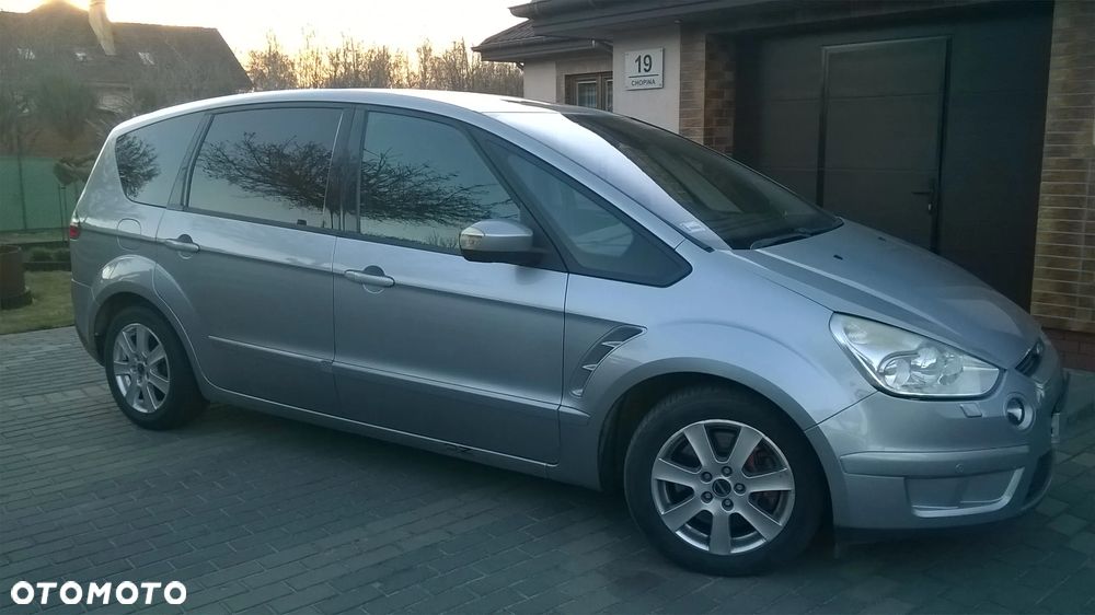 Ford S-Max 2.5 Titanium - 1