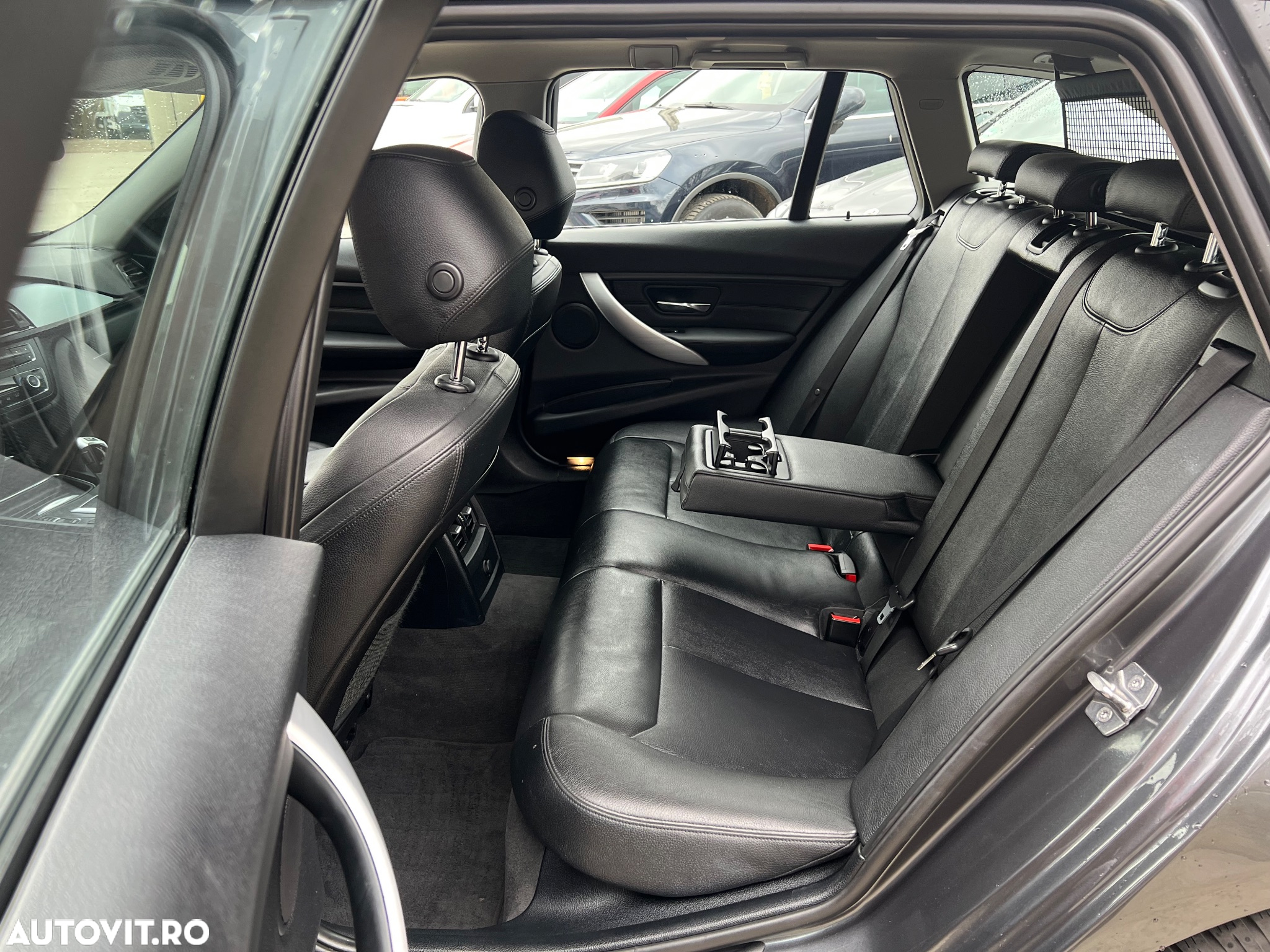 BMW Seria 3 320d Touring xDrive Aut. - 20