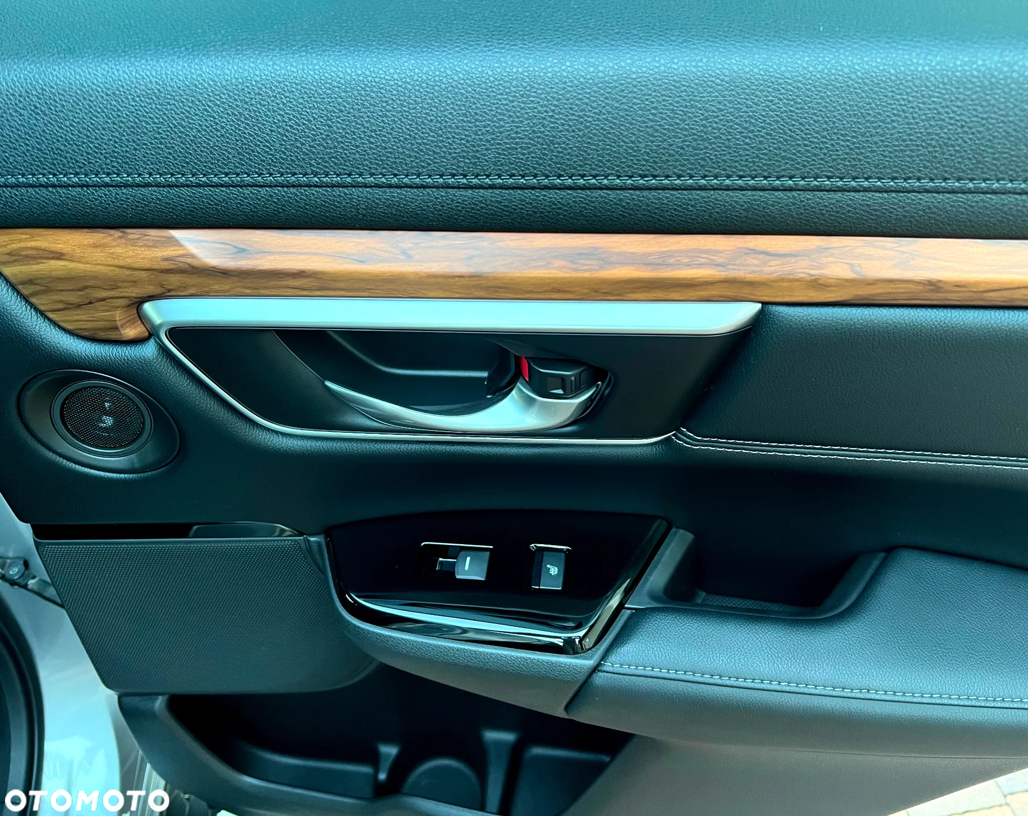 Honda CR-V 1.5 Executive (Honda Connect+) - 14