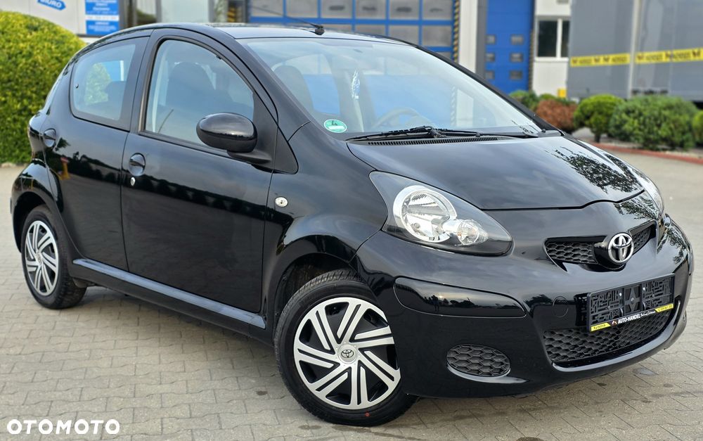 Toyota Aygo - 2