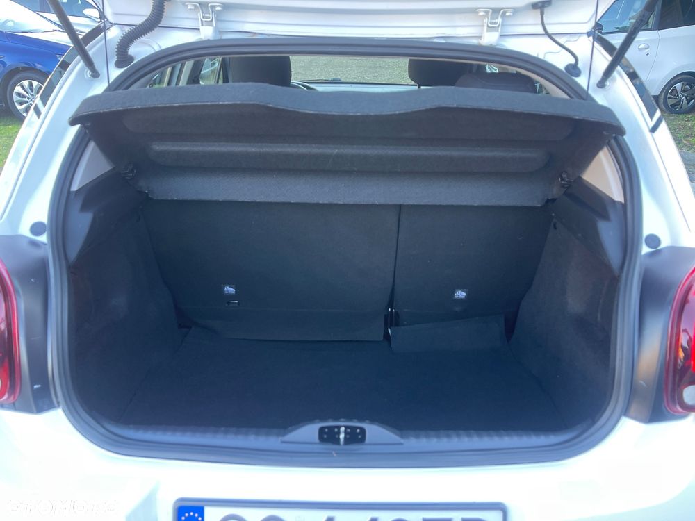 Citroën C3 1.2 PureTech GPF Shine - 27