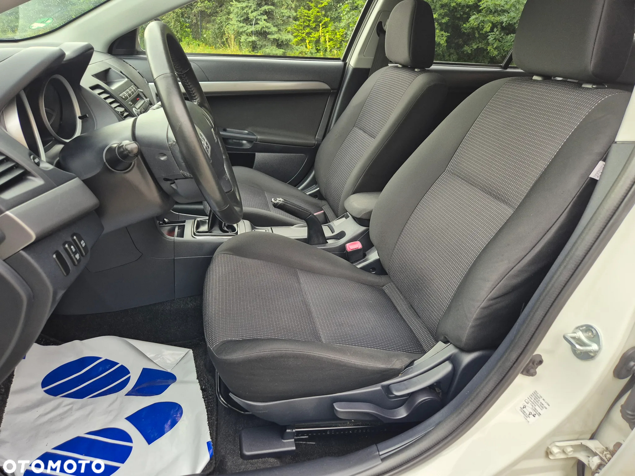 Mitsubishi Lancer 1.6 ClearTec XTRA - 24