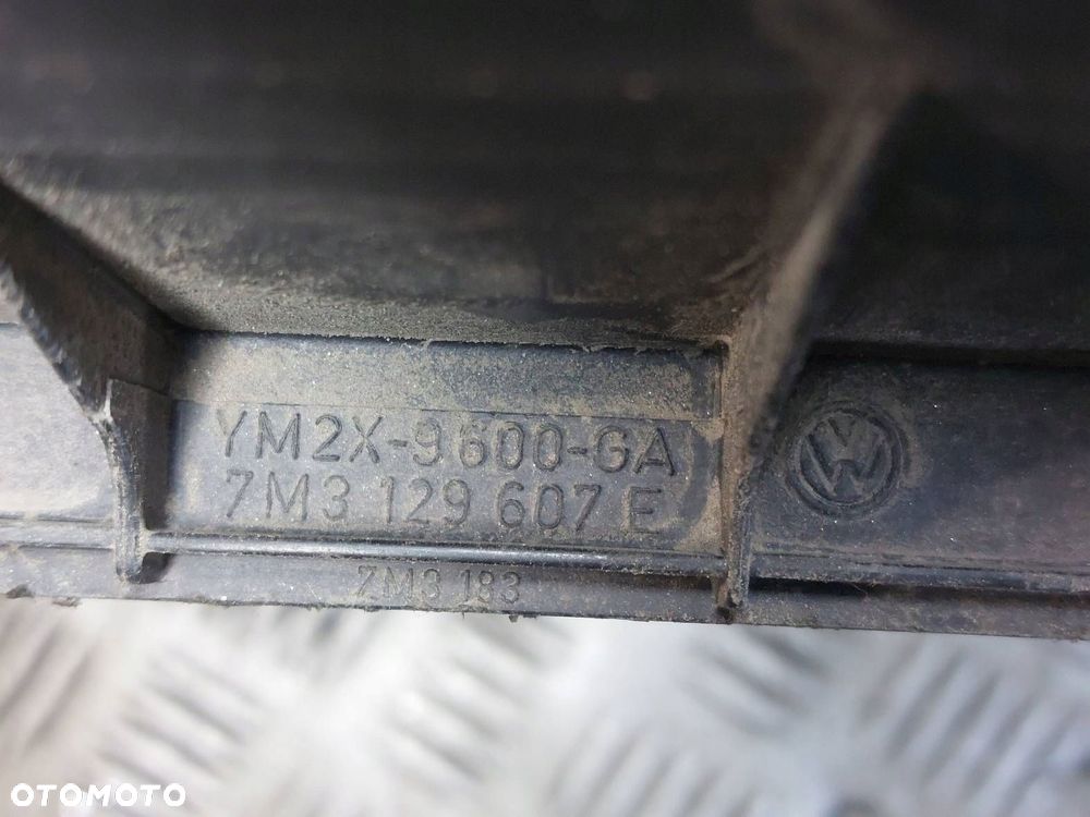 OBUDOWA FILTRA POWIETRZA + PRZEPŁYWOMIERZ GALAXY MK1 1.9 TDI 7M3129607E - 2