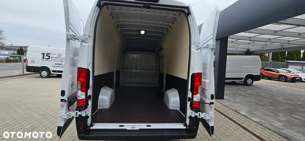 Toyota Proace MAX - 12