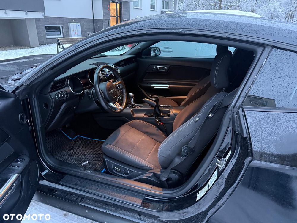 Ford Mustang 3.7 V6 - 5