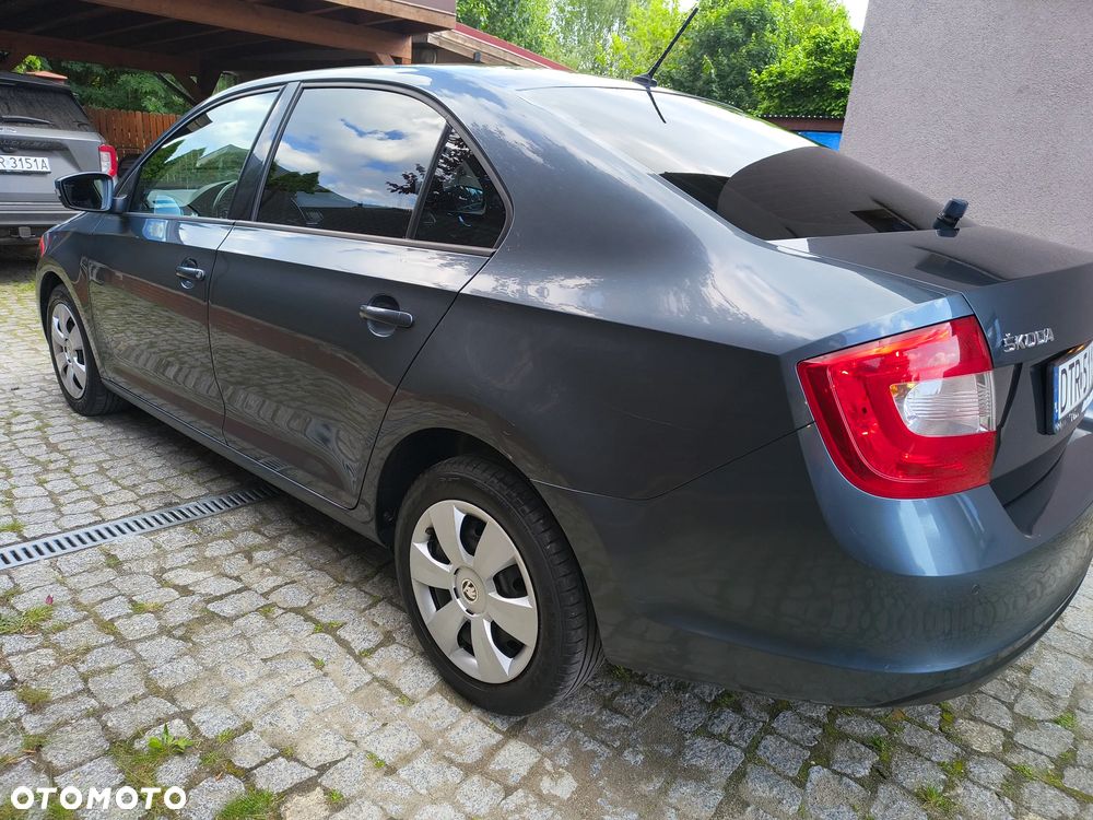Skoda RAPID 1.2 TSI Ambition - 4
