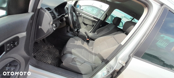 VW TOURAN I FOTEL LEWY KIEROWCY PRAWY PASAŻERA PRZÓD PRZEDNI nr. 106/7