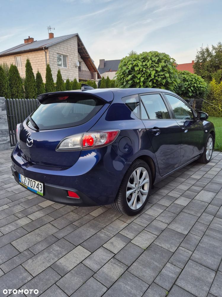 Mazda 3 2.0 Exclusive + - 6
