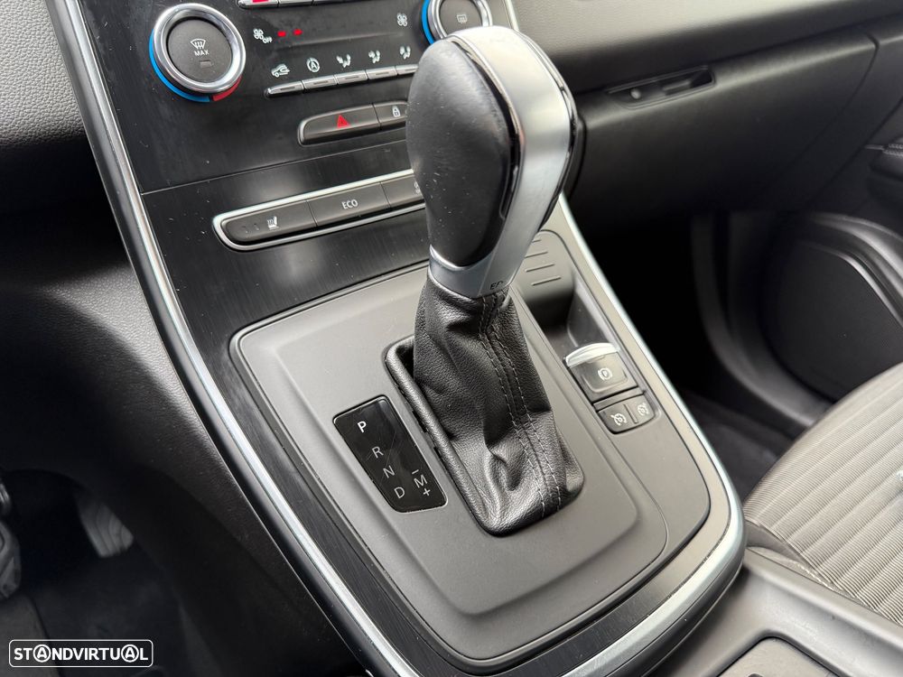 Renault Grand Scénic - 25