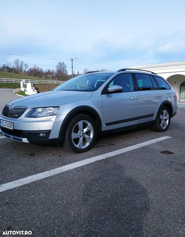 Skoda Octavia 2.0 TDI 4x4 Scout - 4