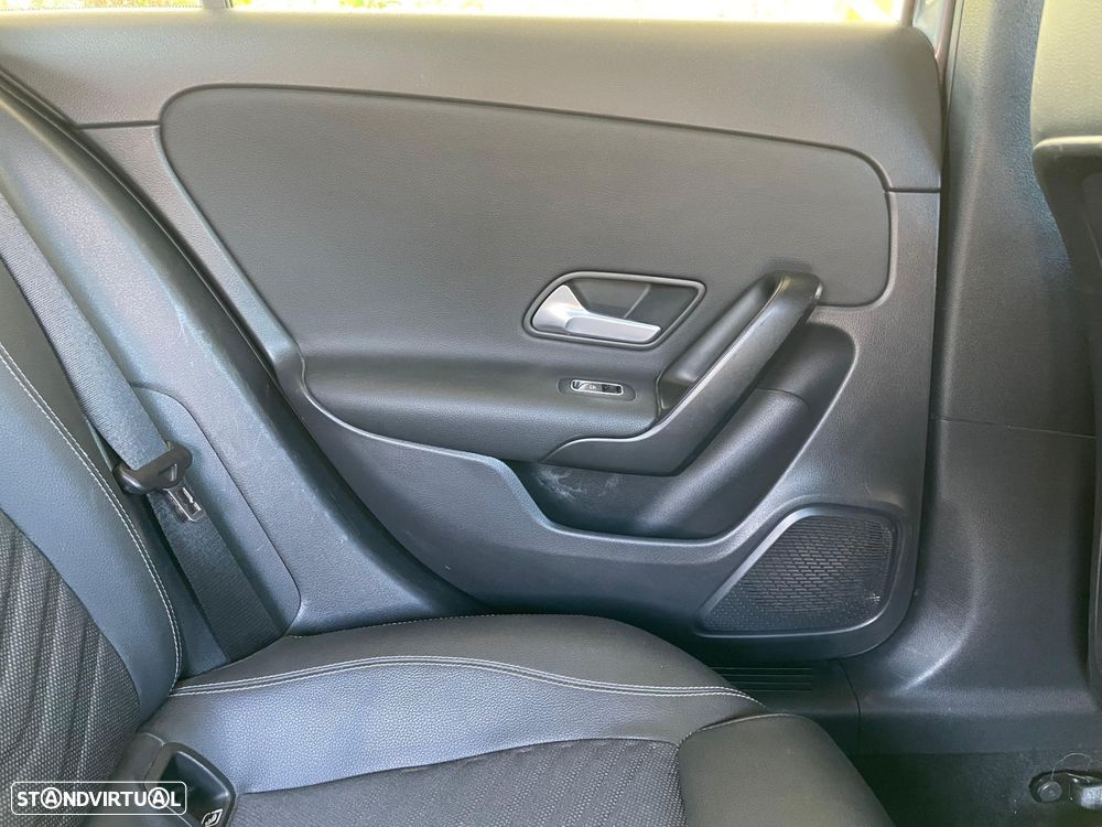 Mercedes-Benz A 180 Advanced Progressive - 12