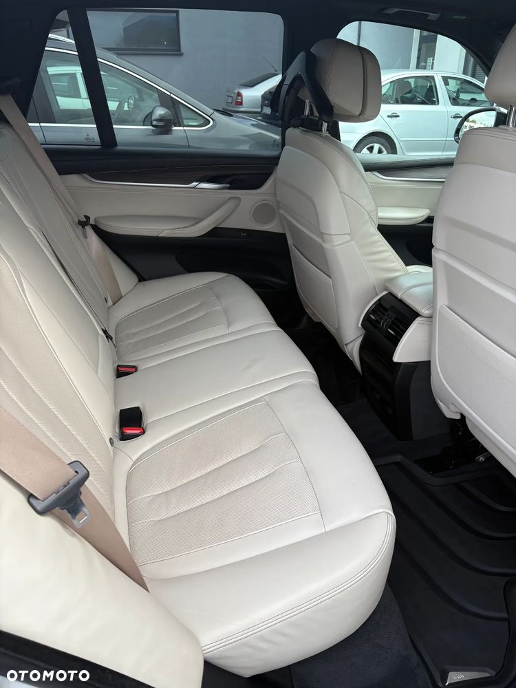 BMW X5 xDrive25d sport - 7
