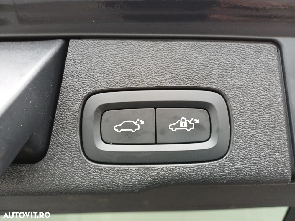 Volvo XC 60 T5 AWD Inscription - 31