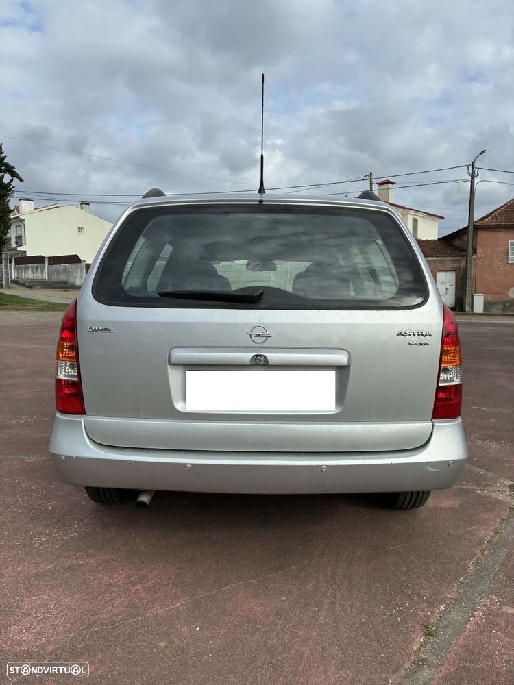 Opel Astra 1.4 Club - 3