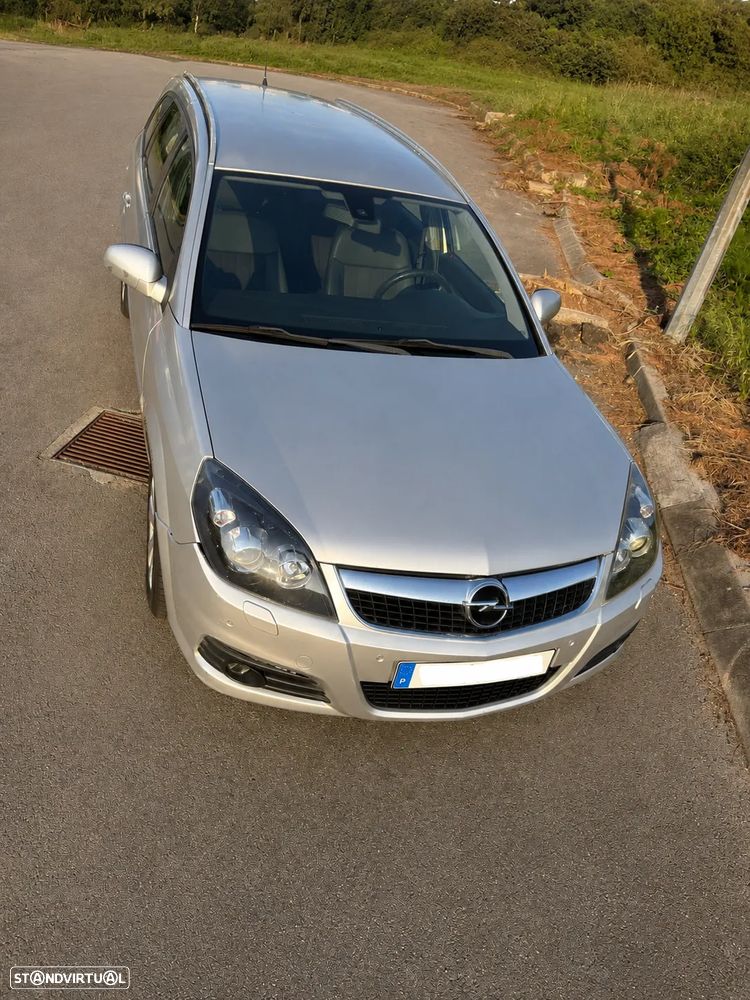 Opel Vectra Caravan 1.9 CDTi Elegance - 4