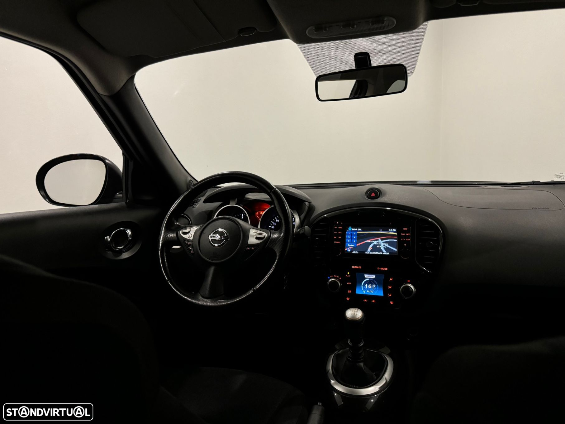 Nissan Juke 1.5 dCi N-Connecta - 34