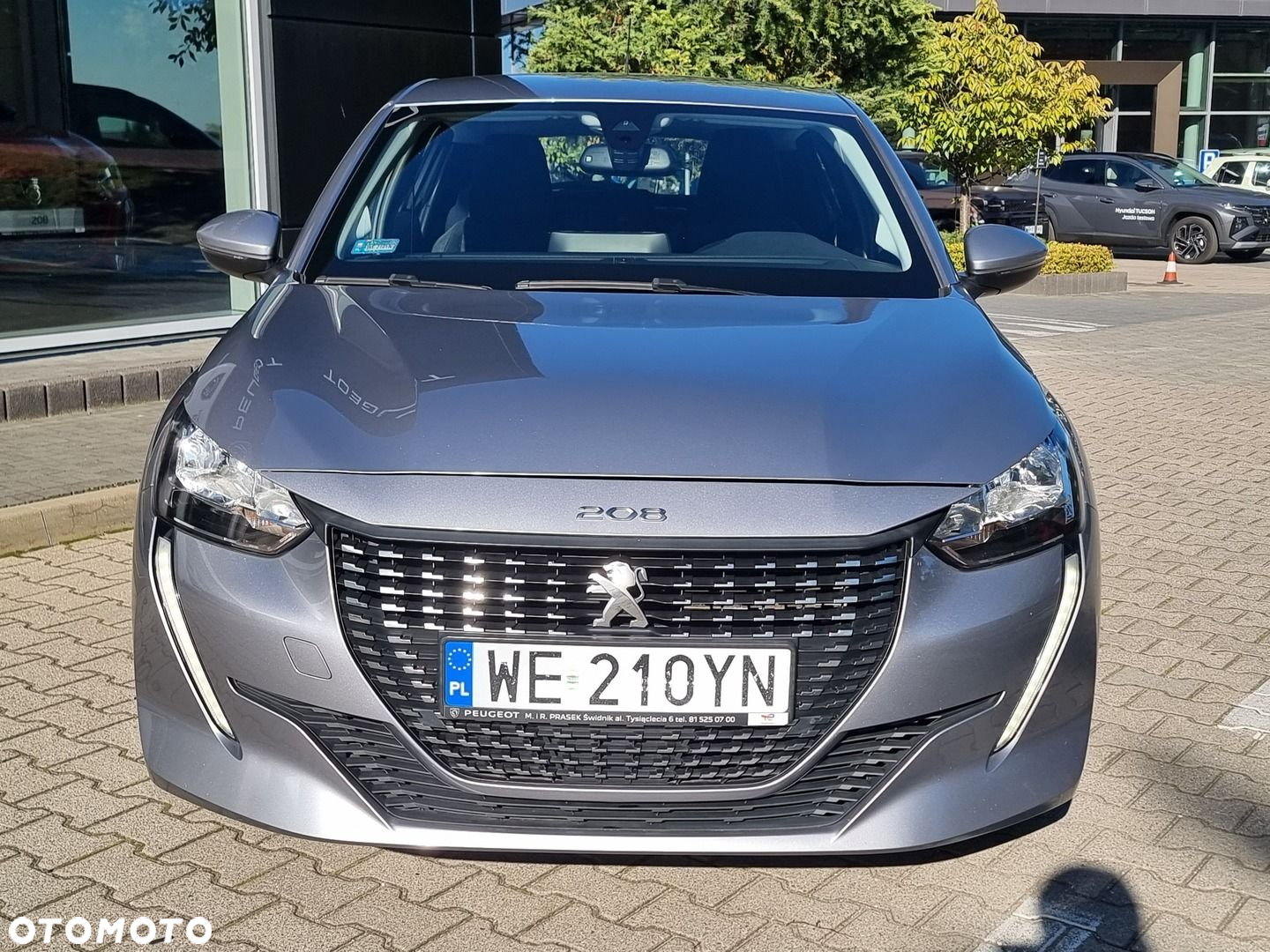 Peugeot 208 - 5