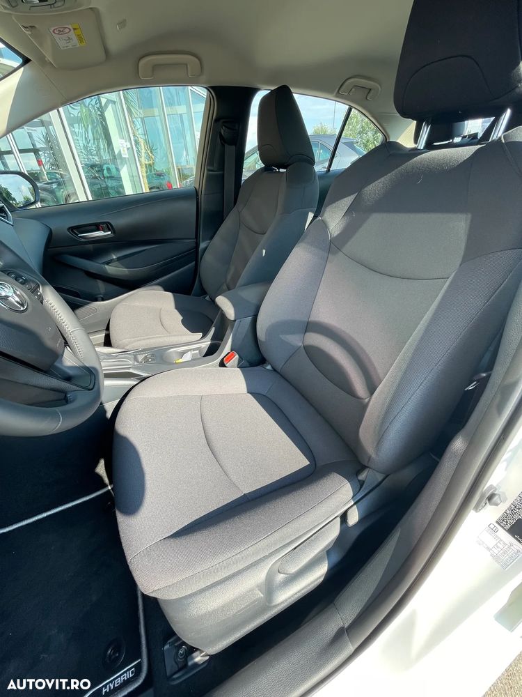 Toyota Corolla 1.8 HSD Eco - 6