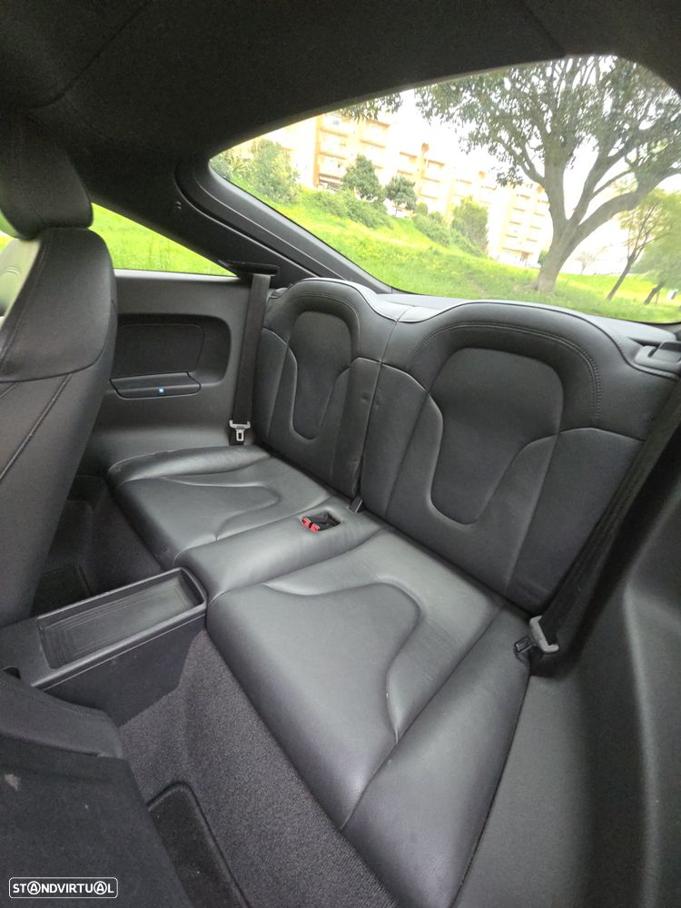 Audi TT Coupé 2.0 TDI quattro S-line - 23