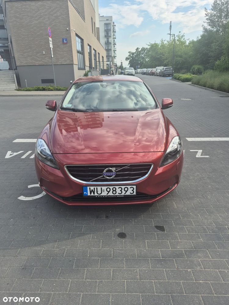 Volvo V40 D3 Summum - 1