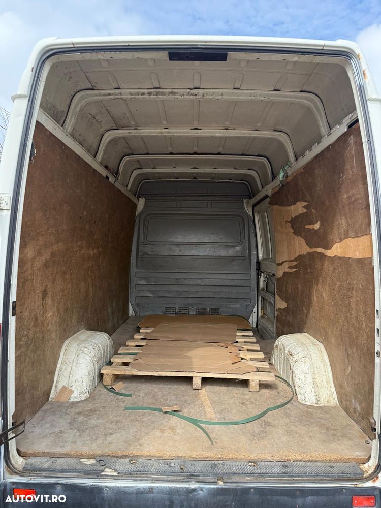Volkswagen LT28 - 11