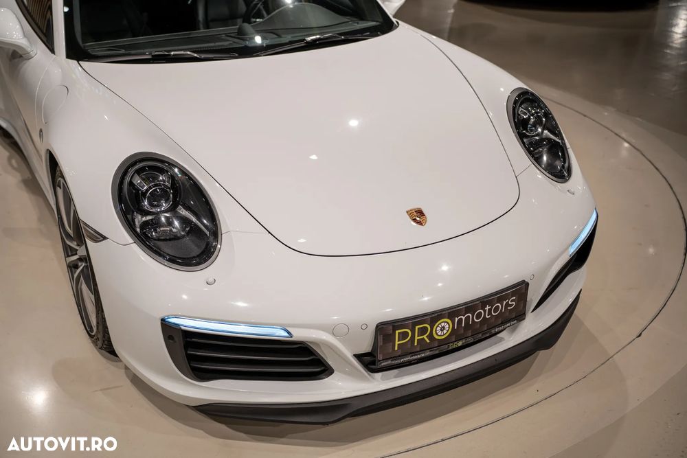 Porsche 911 Carrera 4S PDK - 9