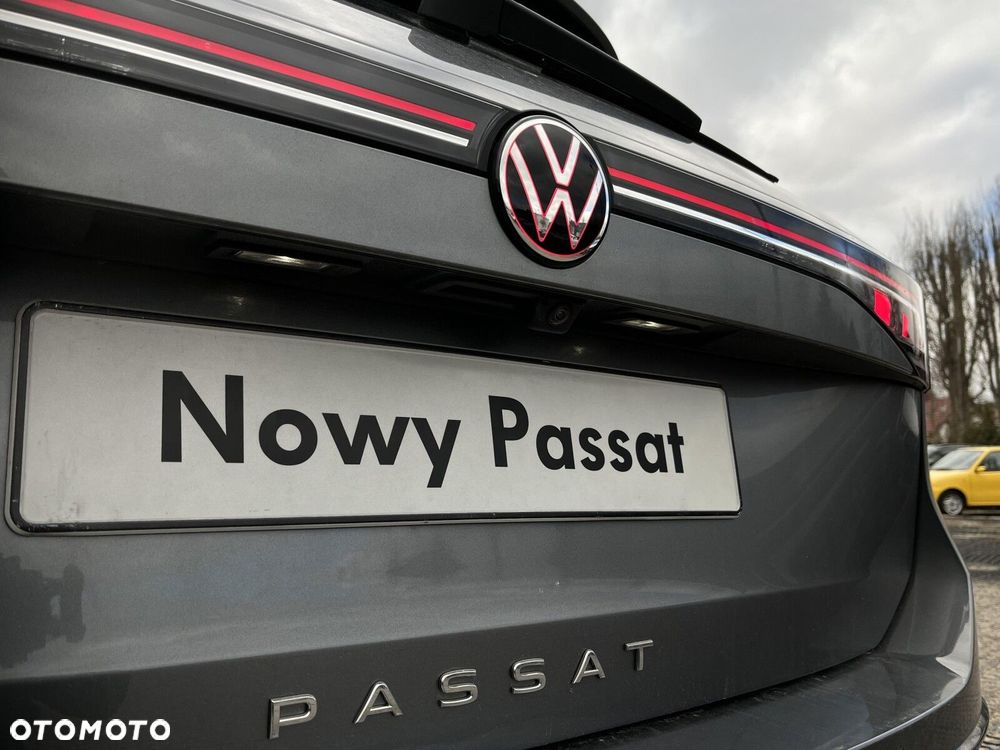 Volkswagen Passat Variant 2.0 TSI Elegance DSG - 13