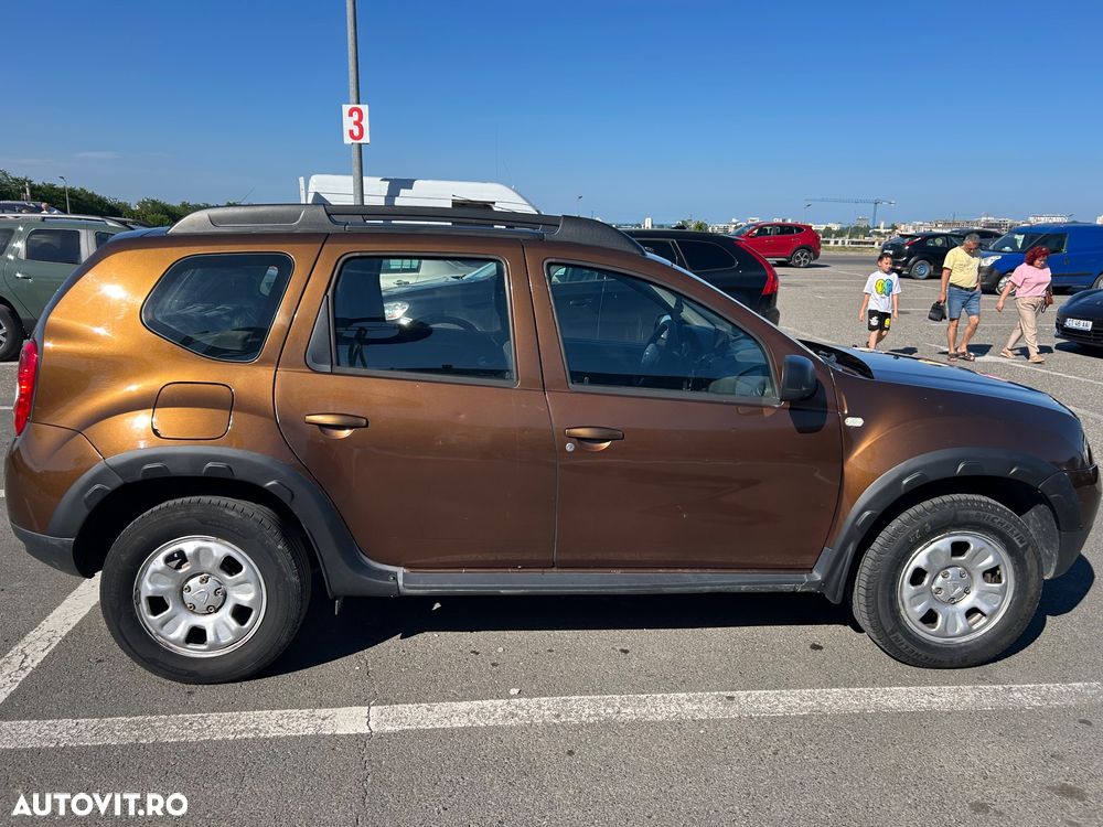 Dacia Duster 1.5 dCi 4x4 Laureate - 3
