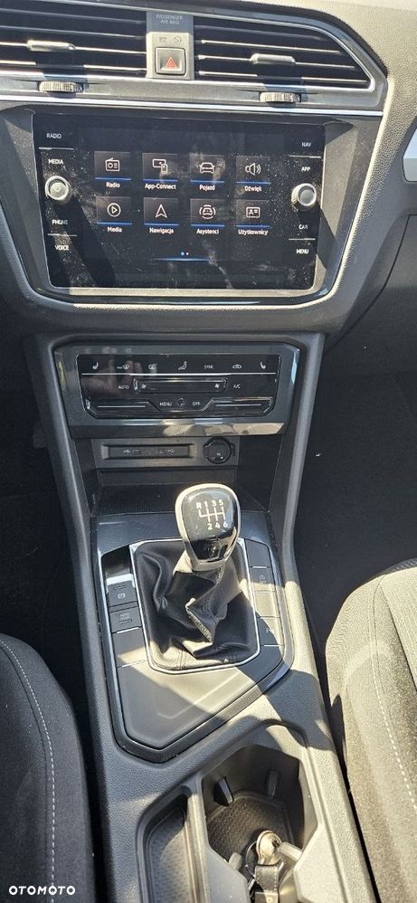 Volkswagen Tiguan 1.5 TSI EVO Life - 16