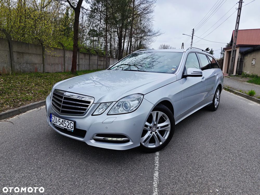 Mercedes-Benz Klasa E 200 CGI BlueEffICIENCY Avantgarde - 2