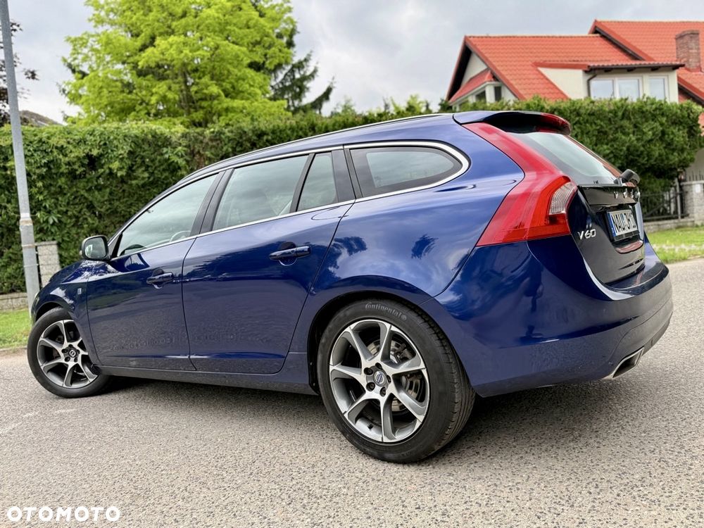 Volvo V60 D4 Ocean Race - 17