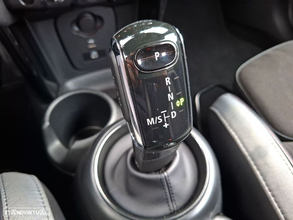 MINI Cabrio Cooper Premium Extra JCW Auto - 16