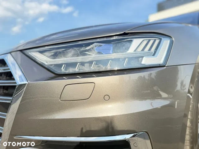 Audi A8 55 TFSI quattro tiptronic - 11