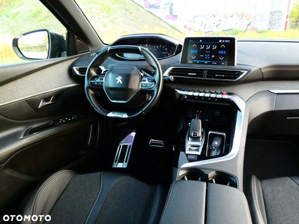 Peugeot 3008 - 14