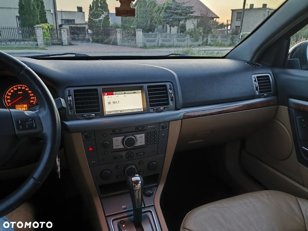 Opel Signum 1.9 CDTI Cosmo - 15