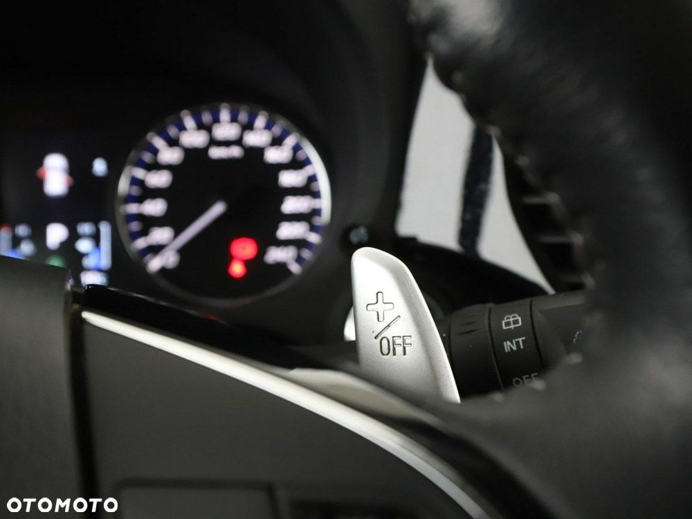 Mitsubishi Outlander 2.0 2WD CVT Diamant+ - 32