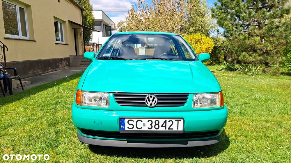 Volkswagen Polo - 6